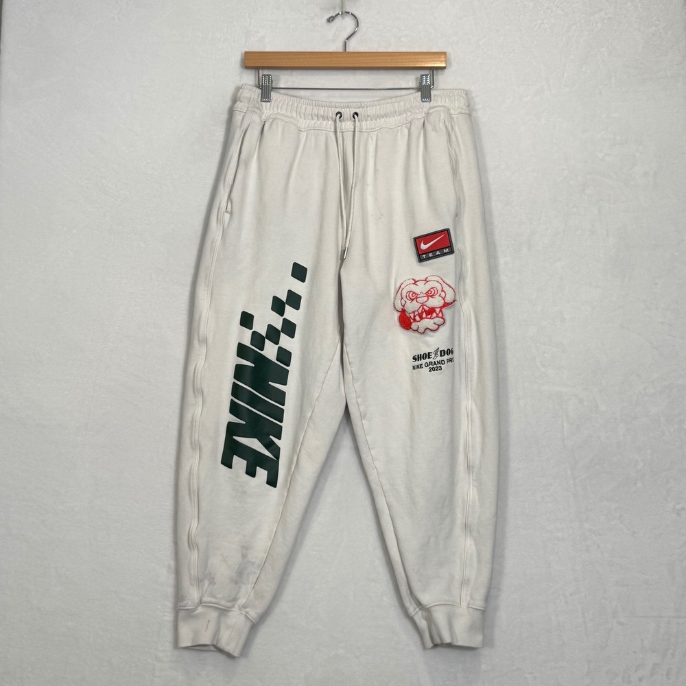 Nike White Shoe Dog Grand Prix 2023 Sweatpants Large